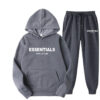 Chándal gris Essentials con logotipo